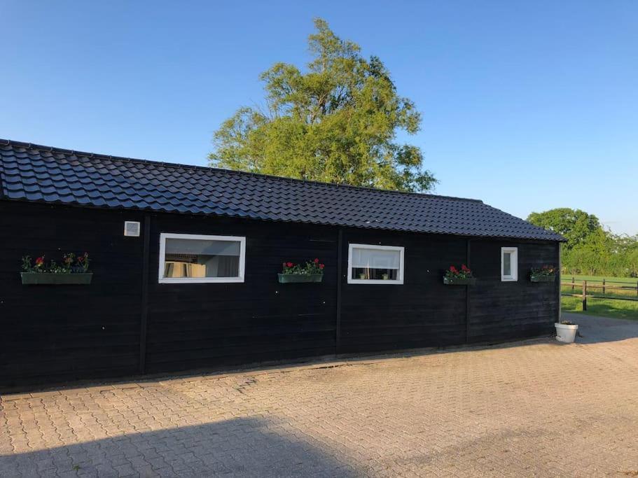 Linderhuisje, Rust, Ruimte, Privacy En Natuur Exterior photo